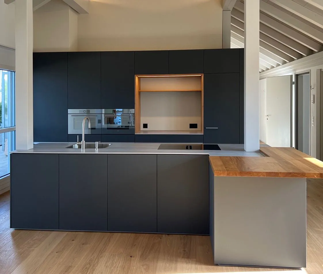 puls_sanierung_dachwohnung_kueche_1122x951.webp puls_sanierung_dachwohnung_kueche_1122x951