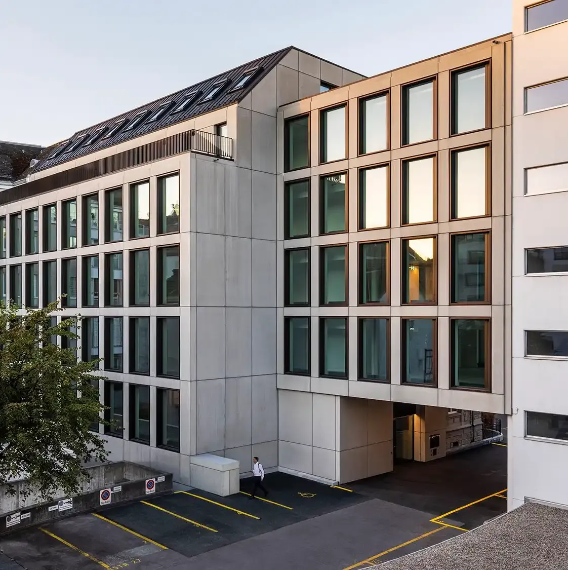 puls_sanierung_geschäftshaus_1122x1125.webp puls_sanierung_geschäftshaus_1122x1125